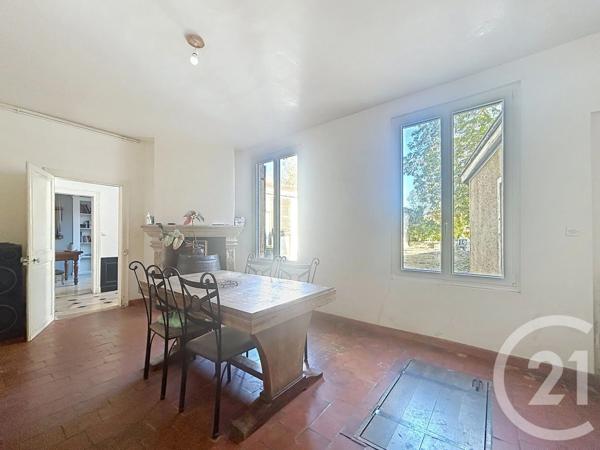 Maison à vendre  7 pièces - 216 m 2   CHALONS EN CHAMPAGNE  - 51