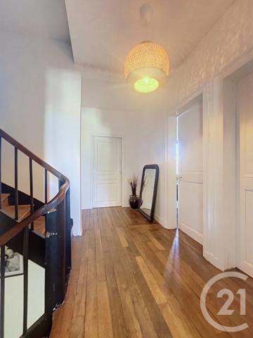 Maison à vendre  7 pièces - 216 m 2   CHALONS EN CHAMPAGNE  - 51