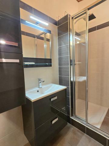 Marseille (13012) Maison MONTOLIVET HAUT 200m2, 6 CHAMBRES, PISCINE