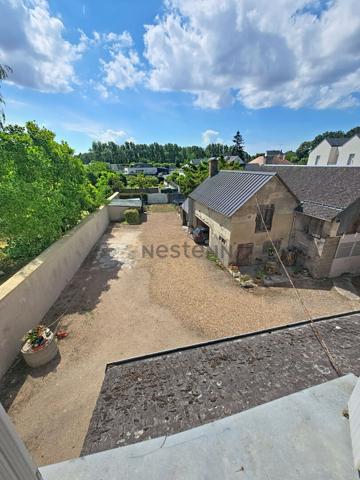 Immeuble BOURG CINQ MARS LA PILE