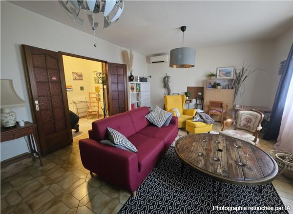 Immeuble BOURG CINQ MARS LA PILE