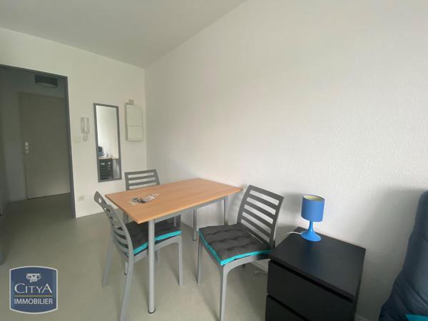 Appartement à louer 1 pièce 23.99m²