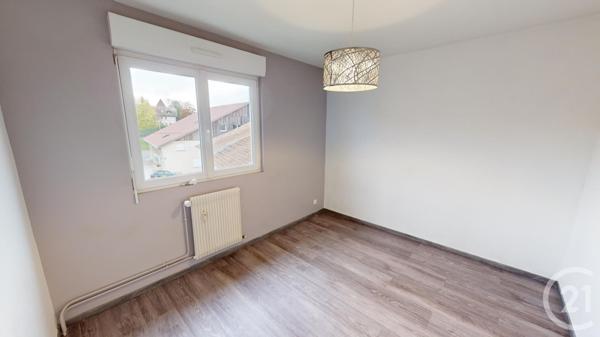 Appartement F4 à vendre  4 pièces - 79 m2 VALDAHON - 25