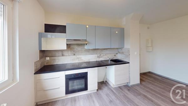 Appartement F4 à vendre  4 pièces - 79 m2 VALDAHON - 25