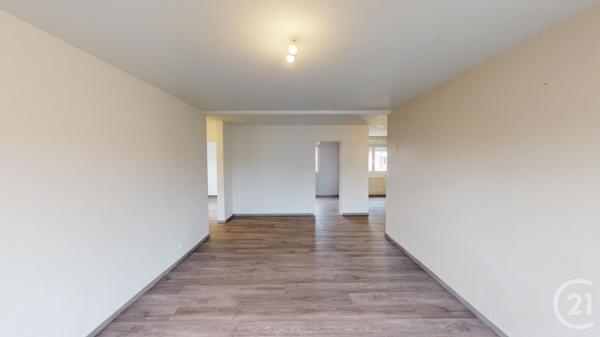 Appartement F4 à vendre  4 pièces - 79 m2 VALDAHON - 25