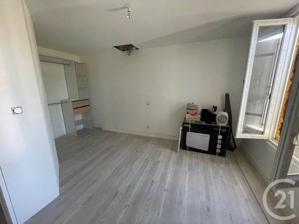 Maison à vendre  3 pièces - 134 m2 LES EGLISOTTES ET CHALAURES - 33