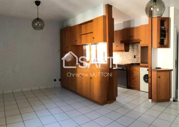 Maison avec 2 appartements