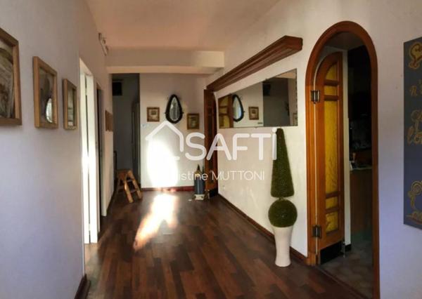 Maison avec 2 appartements