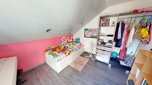 Immeuble Masevaux Niederbruck local commercial et appartement duplex 200 m2