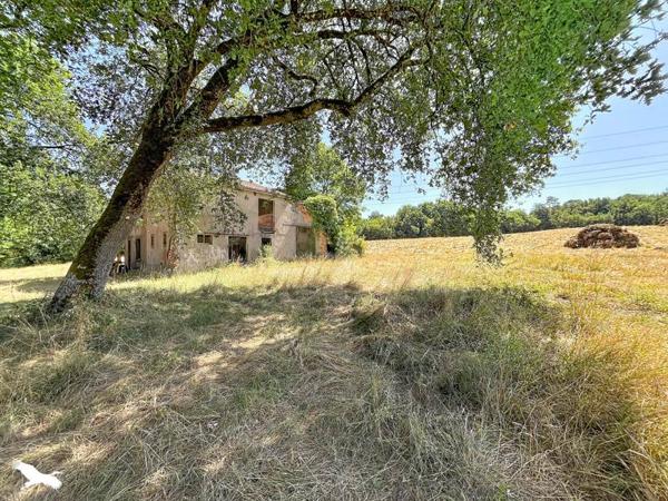 Immeuble à vendre 200 000 € Lignan-de-Bordeaux 150 m² DPE