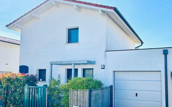 Maison à vendre    4 pièces • 97 m2 Angresse