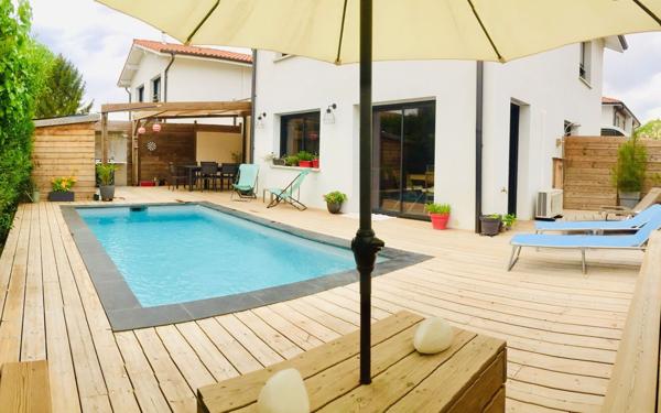 Maison à vendre    4 pièces • 97 m2 Angresse