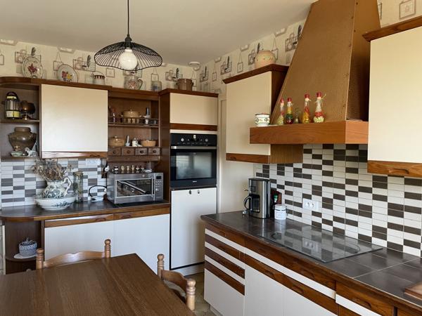 Maison  4 pièce(s)  3 chambre(s)  88 m²