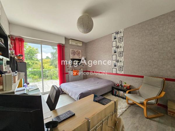 Maison à CHOLET, 49300 - 10 pièces 215m²