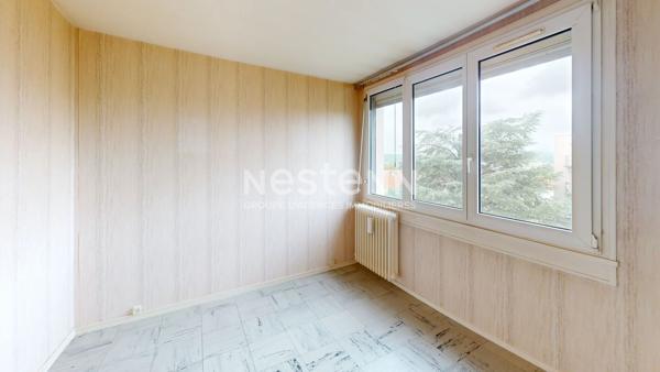 BAR-LE-DUC Quartier école normale,  appartement de 81 m²  5 pièces 4 chambres 2 caves