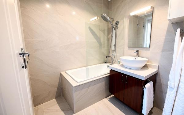 Appartement à vendre    2 pièces • 51,87 m2 Lyon 7