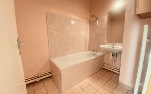 Appartement à vendre    2 pièces • 51,87 m2 Lyon 7