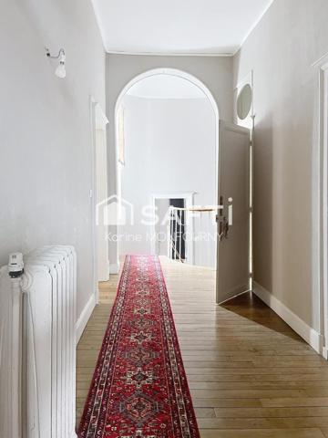 Maison bourgeoise proche Champs-Elysées