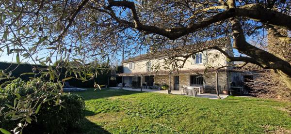 mas en pierres de 259 m² sur 3533 m² de terrain 26790 suze la rousse Suze-la-Rousse (26790)