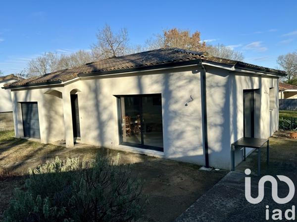 Maison 5 pièces de 110 m² à Vœuil-et-Giget (16400)