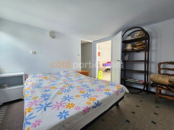 Vente
                Maison75 m² - 4 Pièces -
                    L AIGUILLON LA PRESQU ILE (85460)