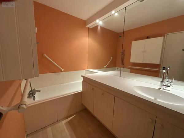 Achat - Appartement Larmor-Plage 56260 4 pièces 100 m 2 24752 m 2
