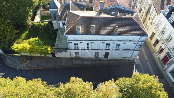 Maison de maître 12 pièces - 350m²