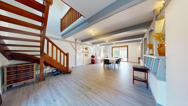 Maison landaise 233 m² avec piscine et dépendance