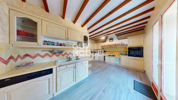 Maison landaise 233 m² avec piscine et dépendance