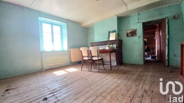 Ferme 4 pièces de 110 m² à Saint-Genest-Malifaux (42660)