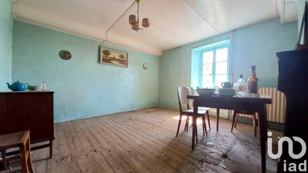 Ferme 4 pièces de 110 m² à Saint-Genest-Malifaux (42660)