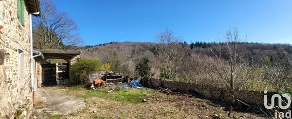 Ferme 4 pièces de 110 m² à Saint-Genest-Malifaux (42660)