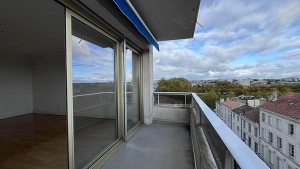Appartement T3 avec balcon
