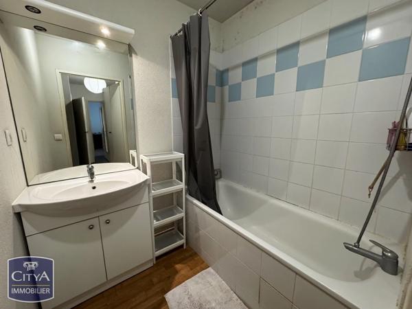 Appartement à vendre 2 pièces 56m² Elbeuf (76500)