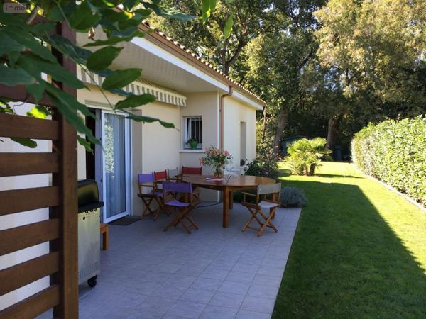 Villa à vendre à Izon en Gironde (33450), ref : 33082/364