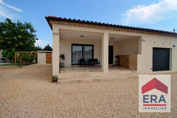 Ensemble immobilier - 3 maisons + terrain 1400m²