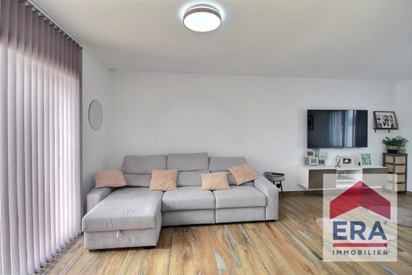 Ensemble immobilier - 3 maisons + terrain 1400m²