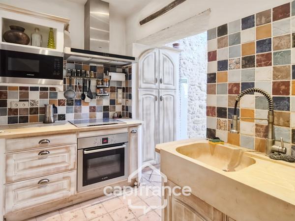 Laudun-maison de village 90m² avec cour et terrasse