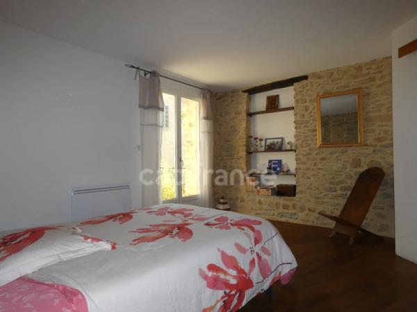 Laudun-maison de village 90m² avec cour et terrasse