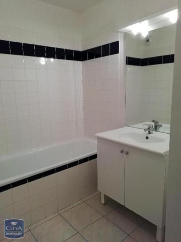 Appartement à louer 2 pièces 48.05m²