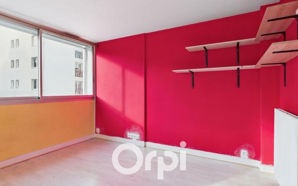 Appartement à vendre    4 pièces • 67 m2 Chaville