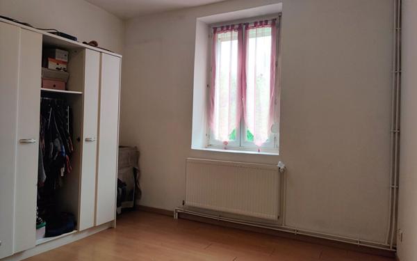 Maison à vendre    4 pièces • 80 m2 Soissons