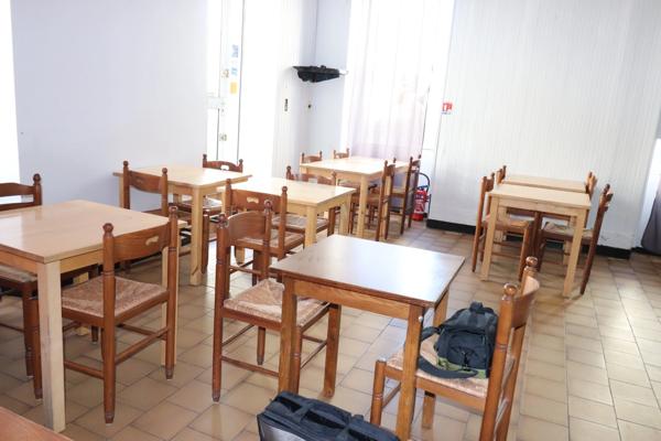 LOCAUX 158M² DE RESTAURANT PROXIMITE MARCHE DES HALLES DE ROCHEFORT 17300