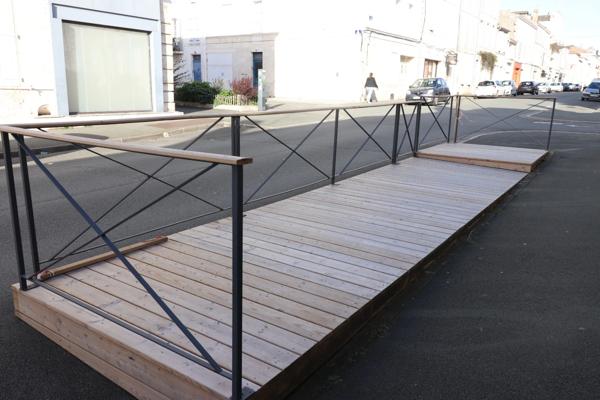 LOCAUX 158M² DE RESTAURANT PROXIMITE MARCHE DES HALLES DE ROCHEFORT 17300