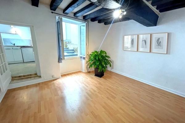 Appartement Nantes 3 pièce(s) 61.79 m2 meublé avec balcon et stationnement