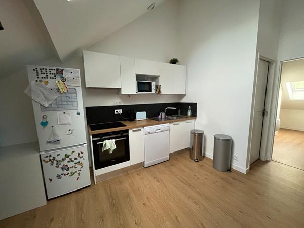 Appartement Nantes 3 pièce(s) 61.79 m2 meublé avec balcon et stationnement