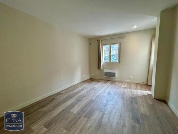 Location appartement 1 pièce de 27.9m²