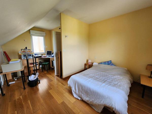 Maison Loches 9 pièce(s) 190 m2