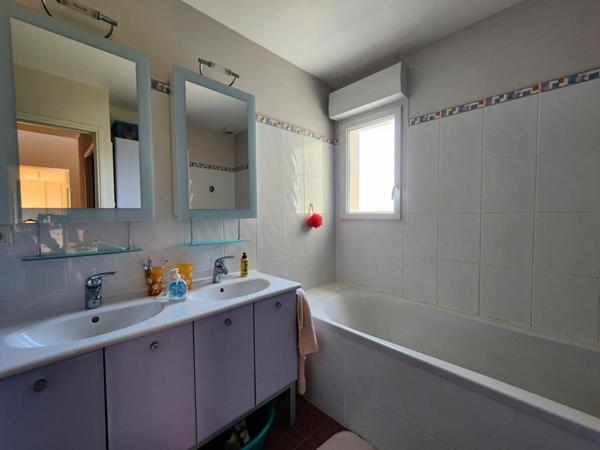 Maison Loches 9 pièce(s) 190 m2