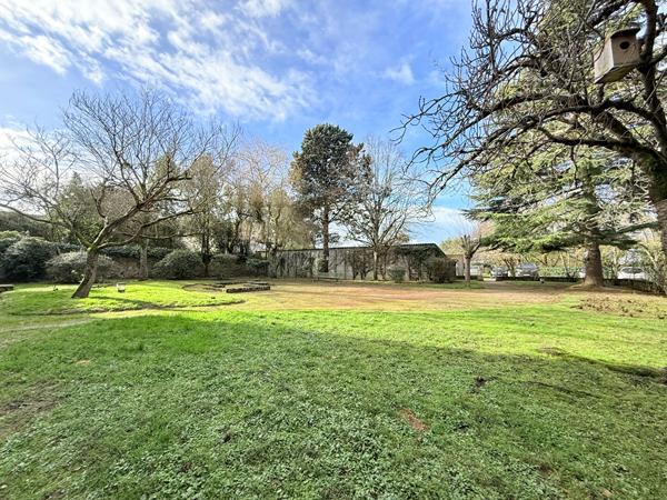 Superbe appartement 4 pièces à vendre à Angers - Dernier étage avec vue dégagée !